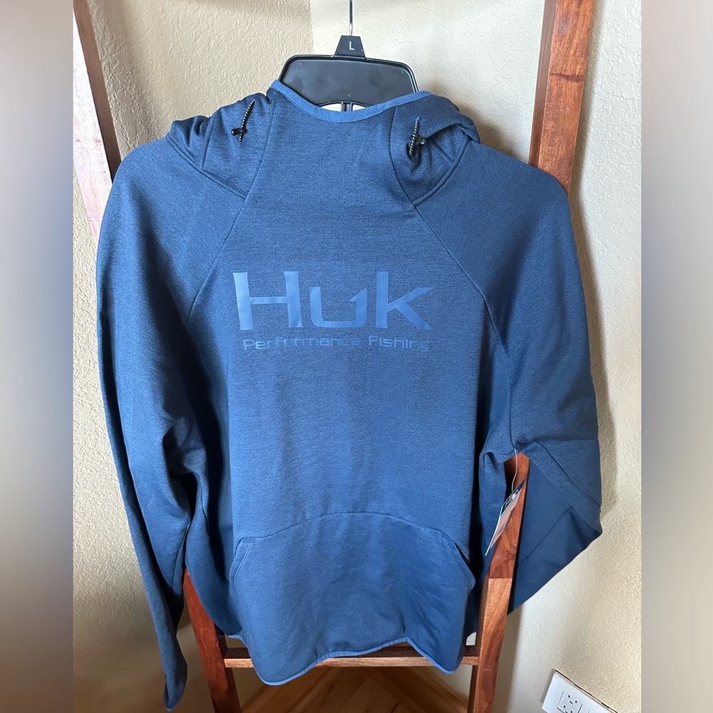 Huk Fishing Sweatshirt (large)